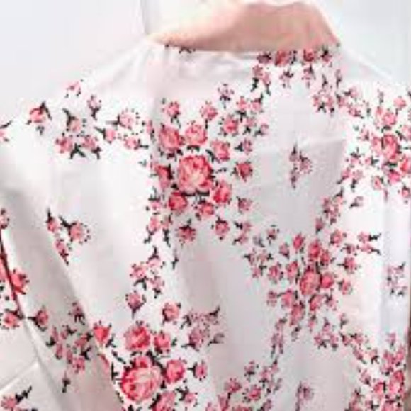 Morgan Lane Robe, Allie in White Floral, L/XL, Brand New - Picture 7 of 10